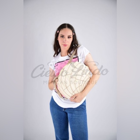 Mexican Pan Dulce Concha Backpack - Picture 8 of 15